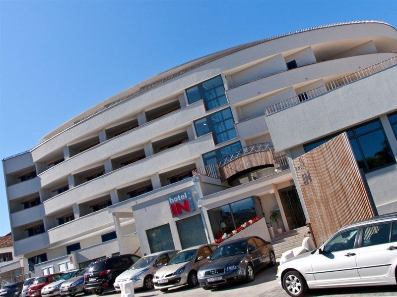 Hotel In Биоград-на-Мору Экстерьер фото