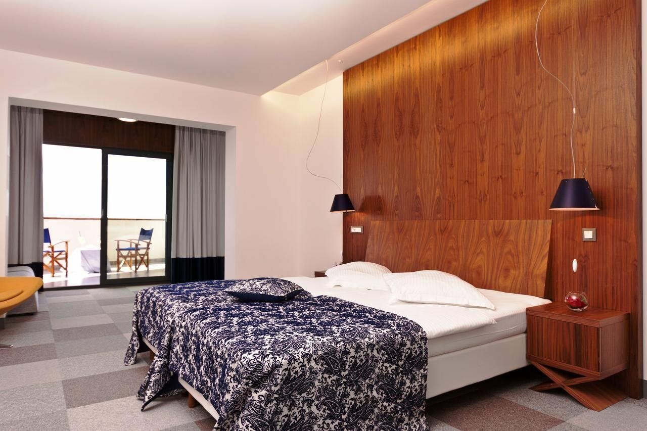 Hotel In Биоград-на-Мору Экстерьер фото
